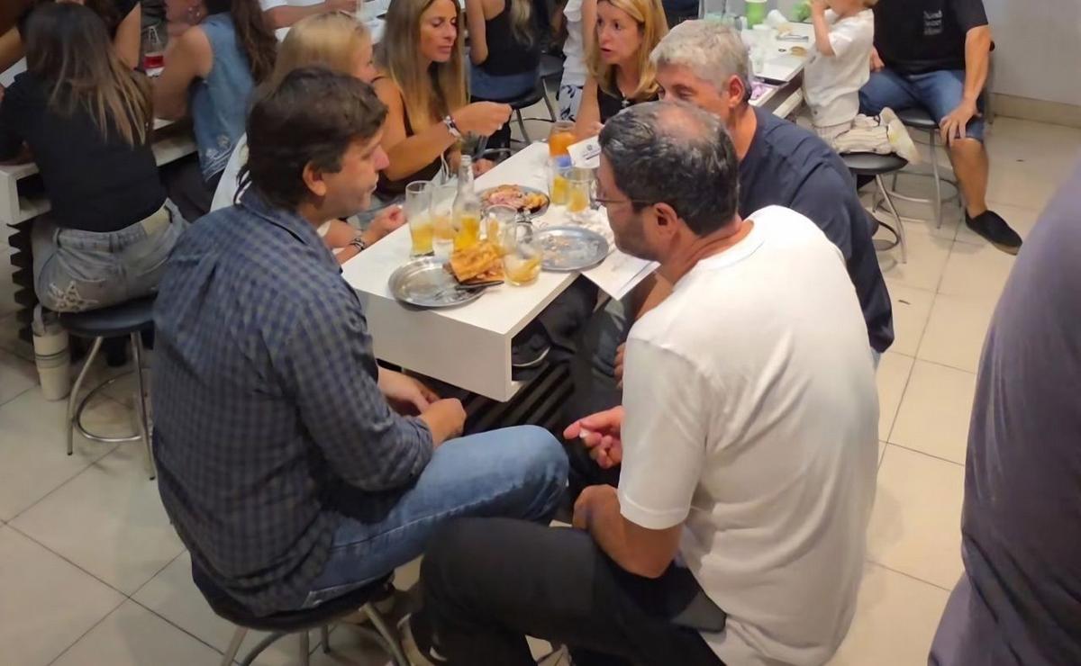Bar americano en la ciudad de Rosario.