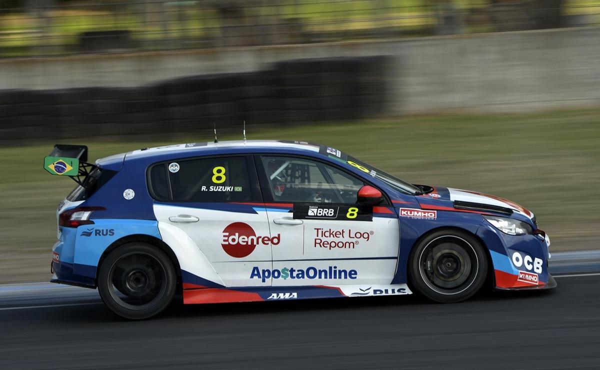 FOTO: El Peugeot de Suzuki fue 2° en la FP1