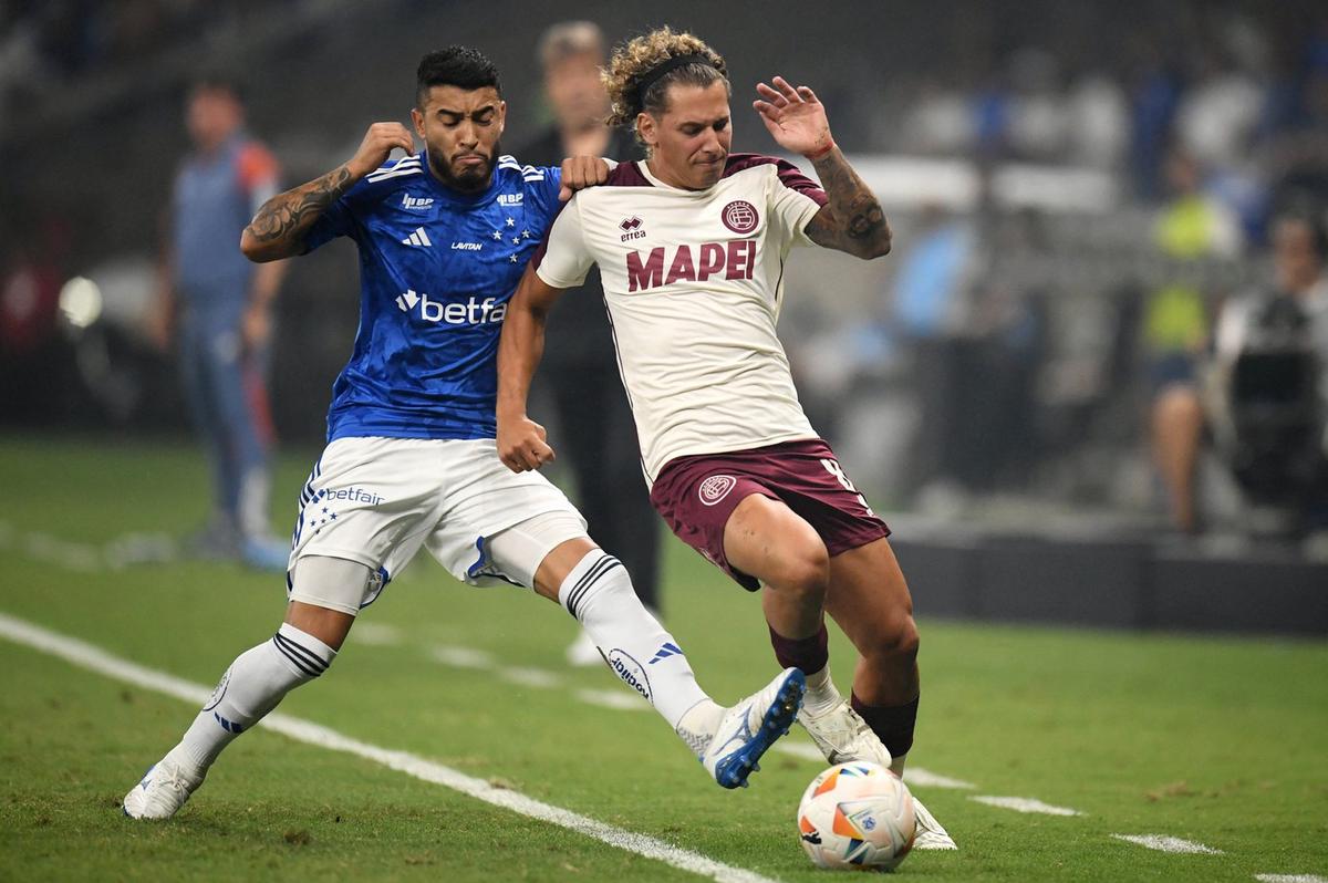 FOTO: Violoso empate de Lanús en su visita a Cruzeiro por la ida de las semis