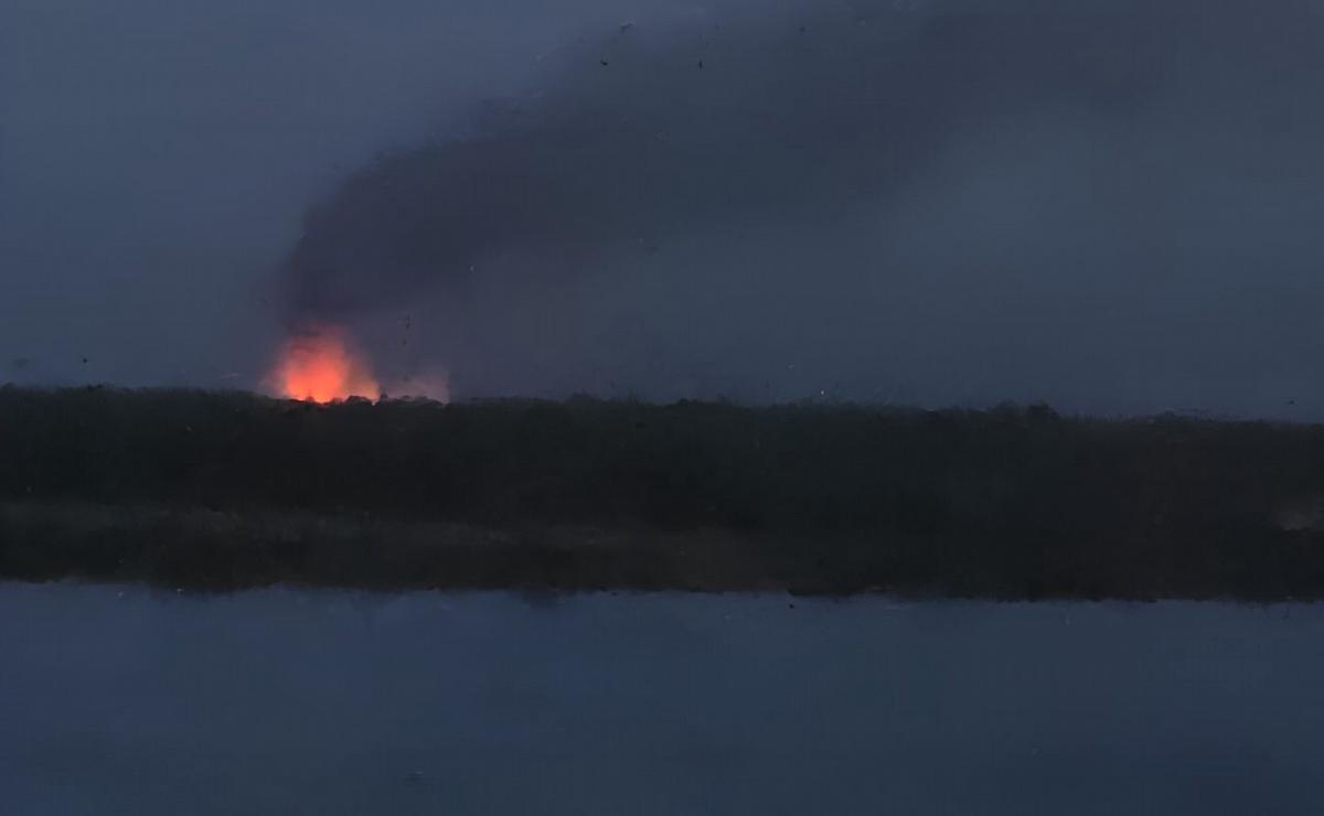 Incendio en las islas a la altura de San Lorenzo.