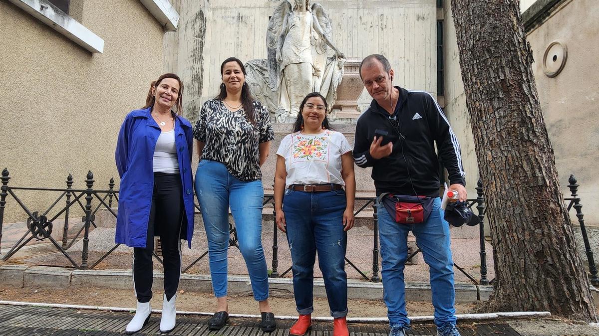 FOTO: Cementerio San Jerónimo: una historia de amor y desamor en el Día de Muertos 