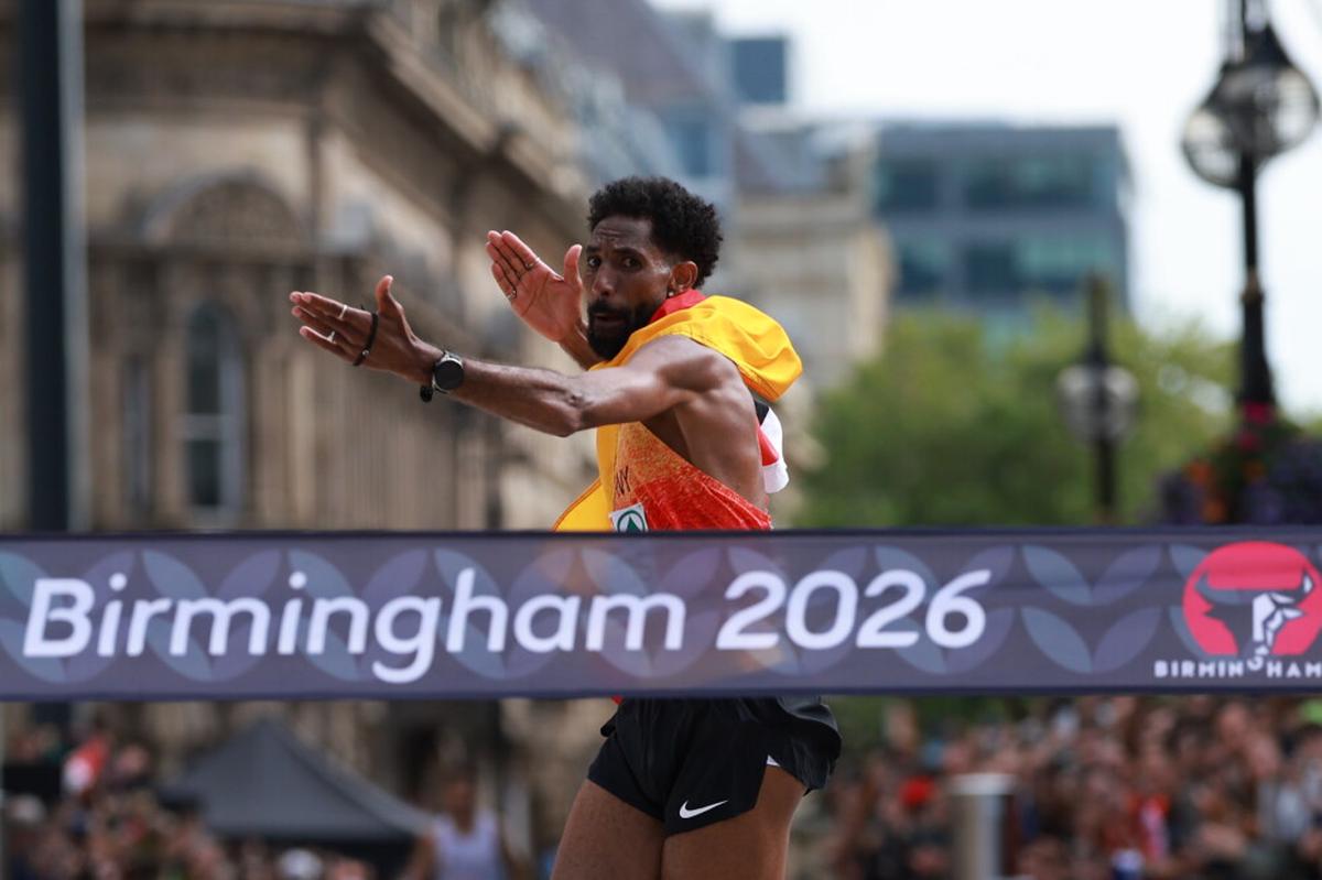Amy Hunt gana una cuarta medalla de oro récord en los campeonatos europeos