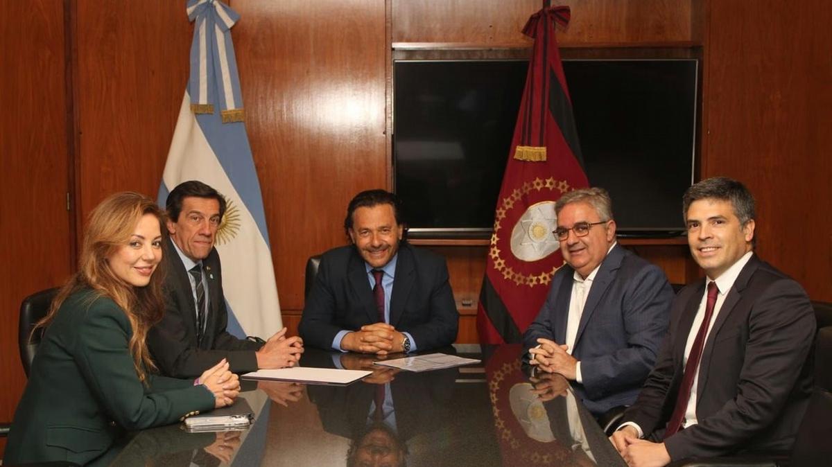 Gobernadores analizan el crecimiento del sector minero y su impacto en la economía