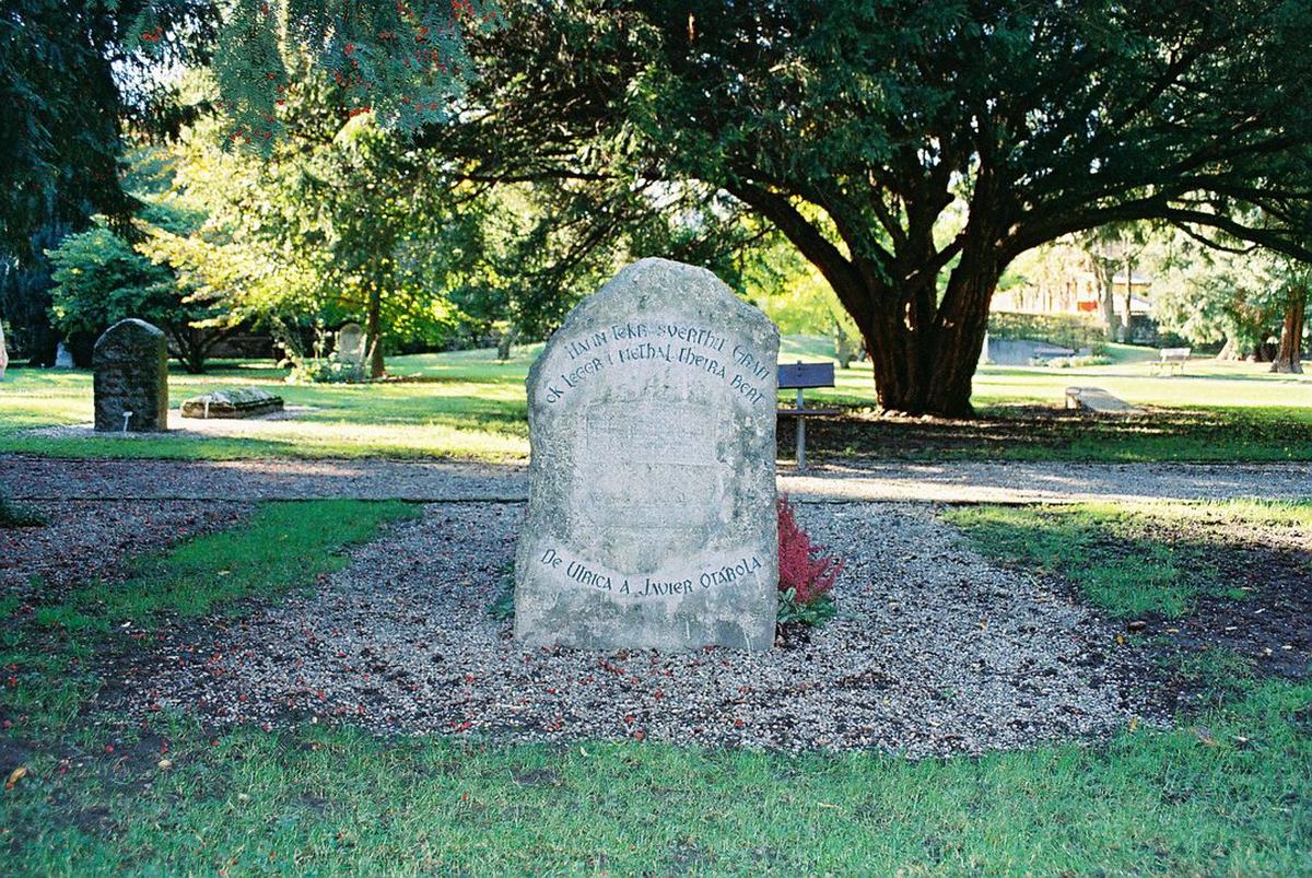 La tumba de Jorge Luis Borges en el cementerio de Plainpalais en Ginebra. Foto Agencia NA.