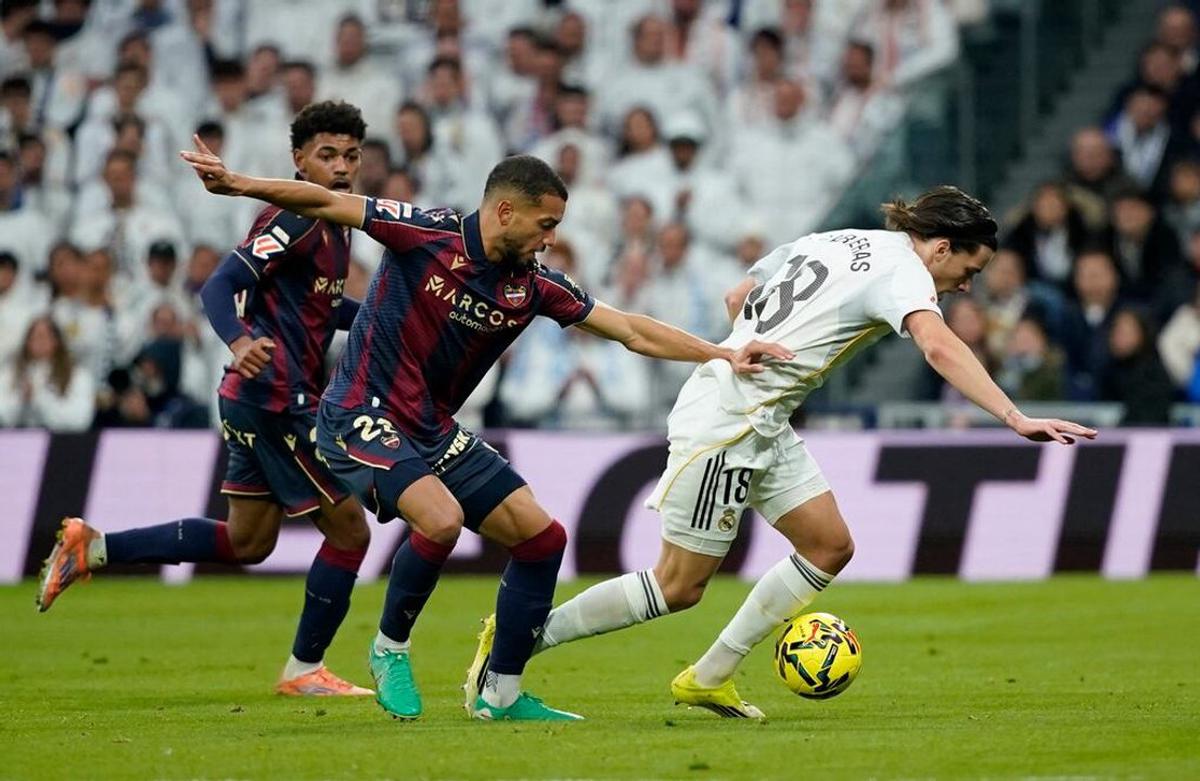 El Levante, que se encuentra en zona de descenso, viene de perder con el Real Madrid en la última fecha.
