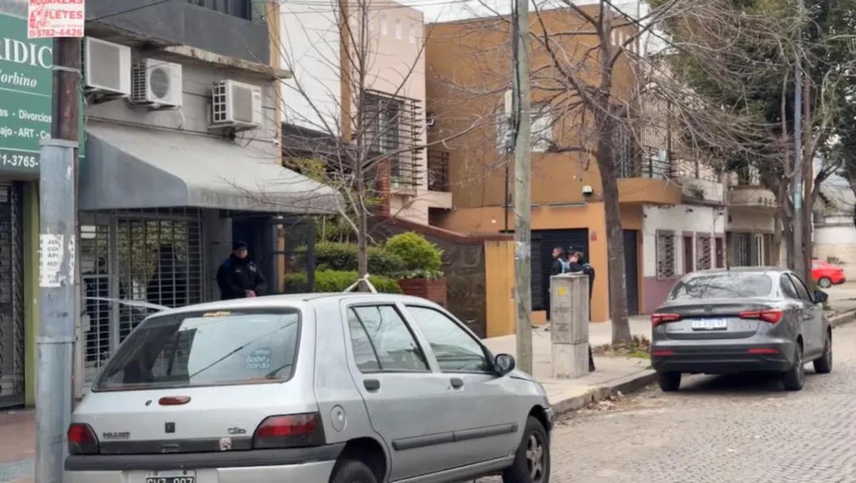 Femicidio en Villa Devoto: la mujer fue apuñalada 40 veces por su pareja