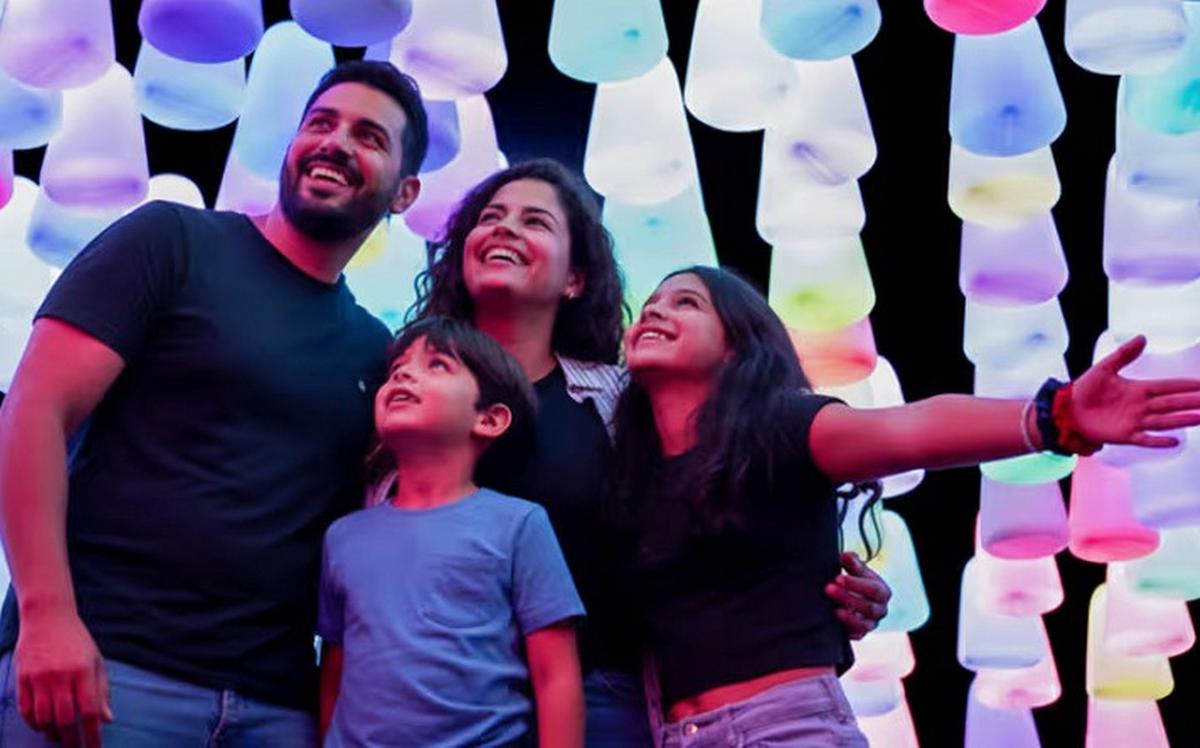 Love Up: la exposición interactiva que cautiva Mar del Plata este verano