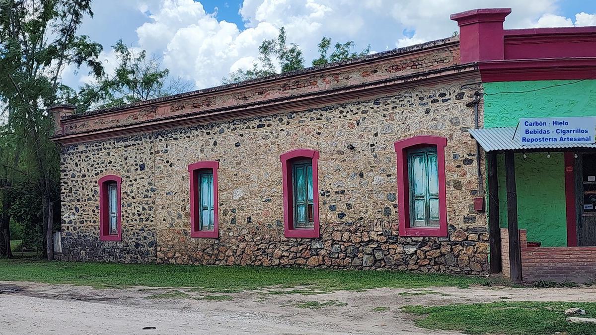 FOTO: José de la Quintana: encanto serrano, historia y un alojamiento para moteros