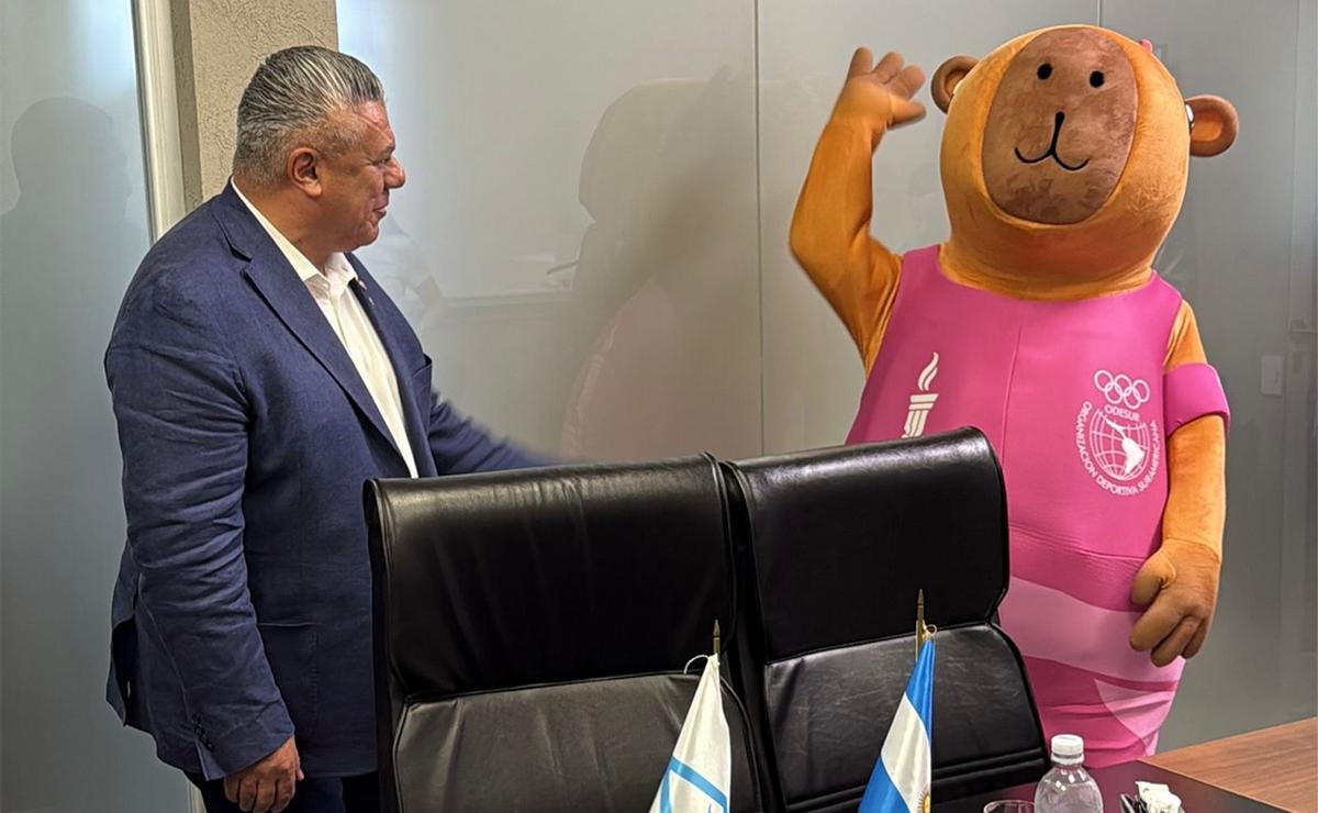 Acuerdo entre la AFA y Santa Fe para promover los Juegos Suramericanos 2026.