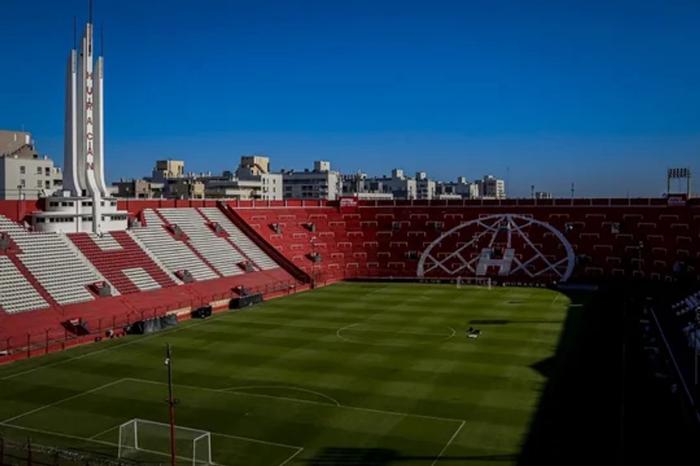 Por qué Boca juega en la cancha de Huracán ante Estudiantes