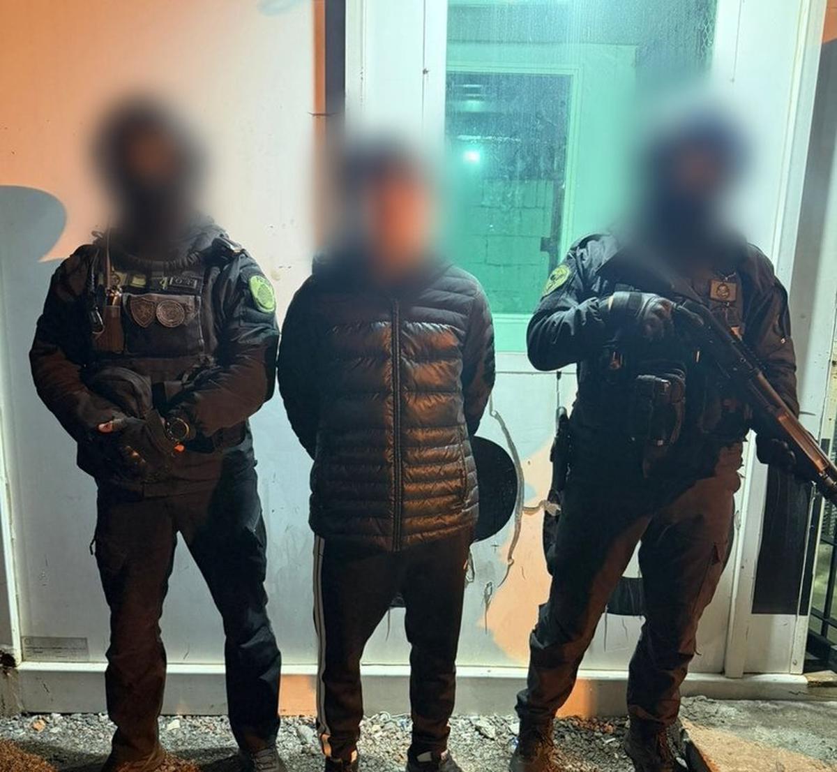 Detienen a prófugo buscado por robo y privación de libertad en la 1-11-14