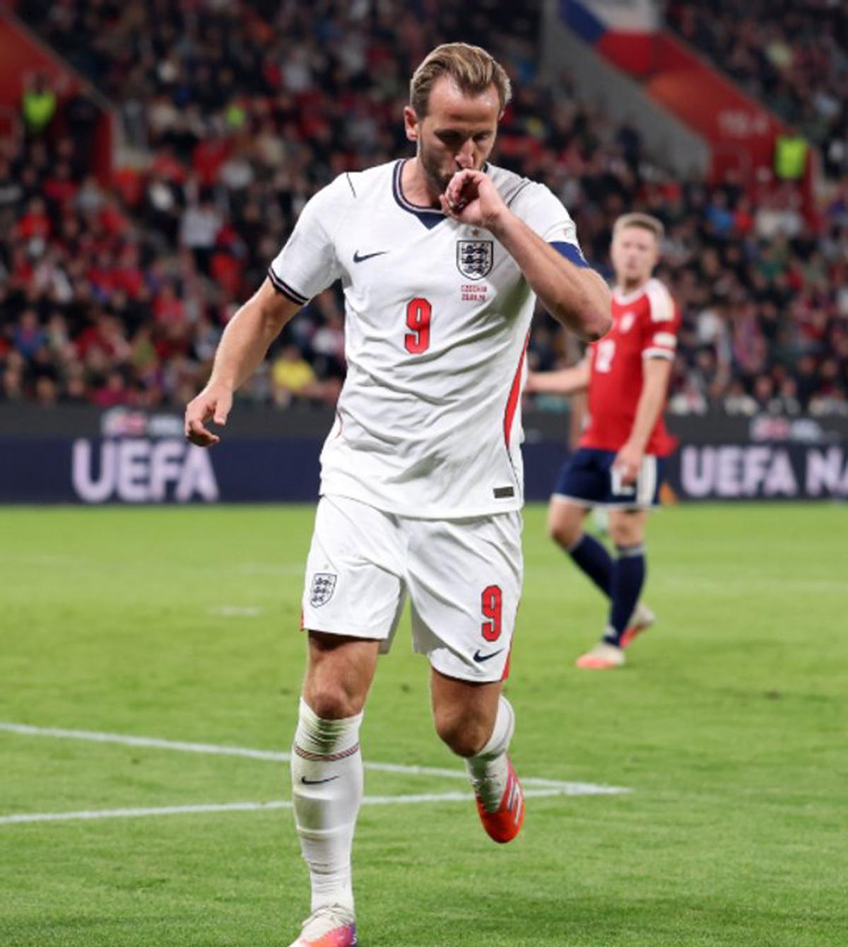 Harry Kane elogió a Messi antes de su retiro del fútbol de selecciones.