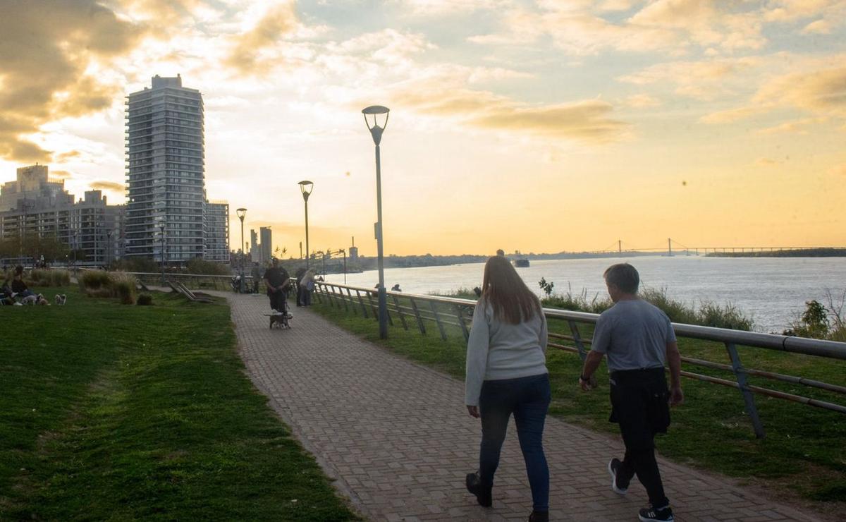 Jornada fresca en la ciudad de Rosario.