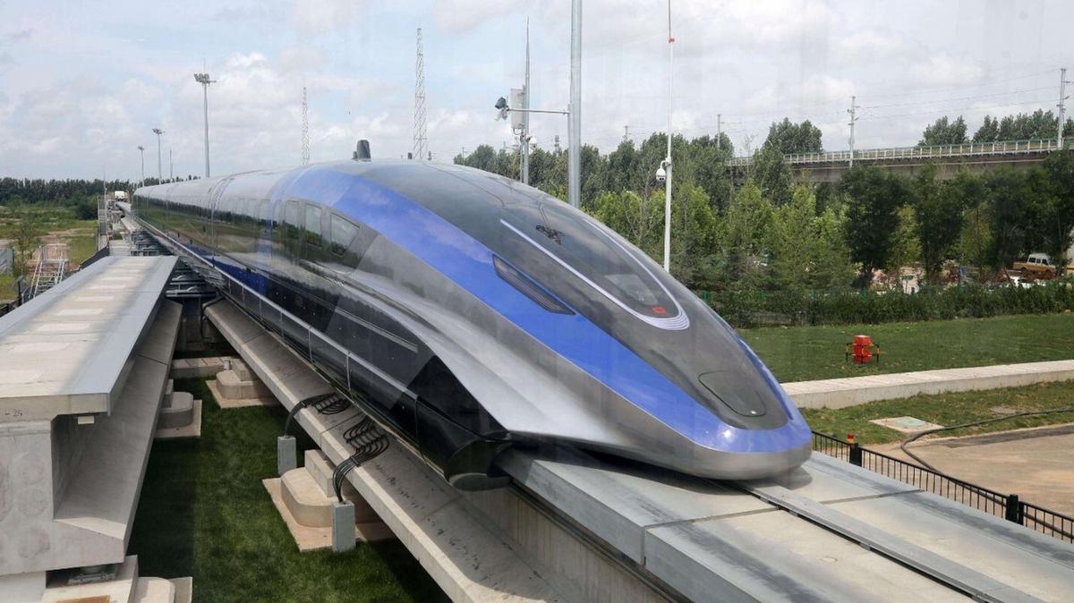 FOTO: Trenes voladores de China