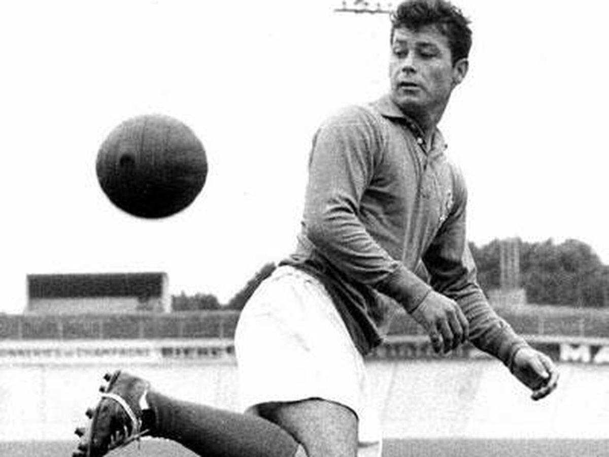 Just Fontaine, dueño de uno de los pocos récords que le faltan conseguir a Messi.