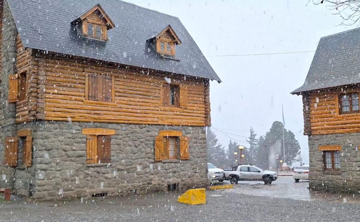 Primera nevada del año en Bariloche.