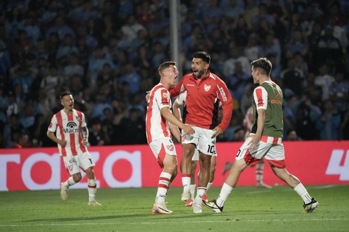 FOTO: Belgrano e Instituto, en una nueva edición del clásico cordobés. 