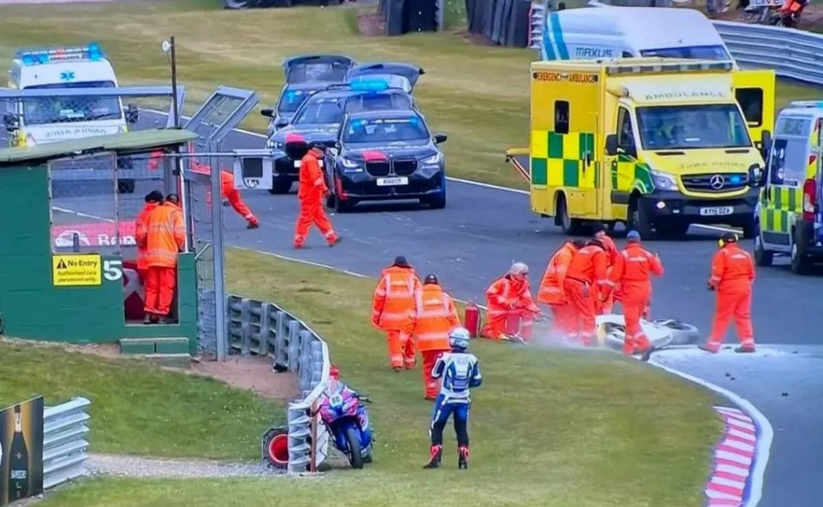 FOTO: Dos pilotos murieron en un devastador accidente en una carrera de motociclismo