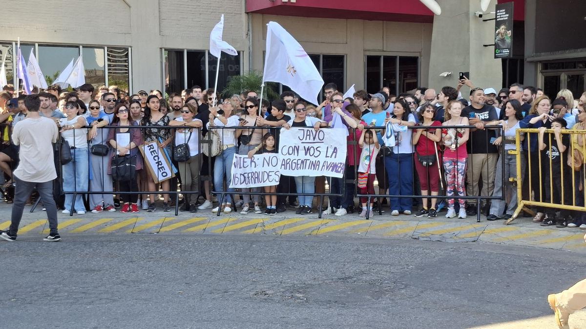 Javier Milei visita Santa Fe