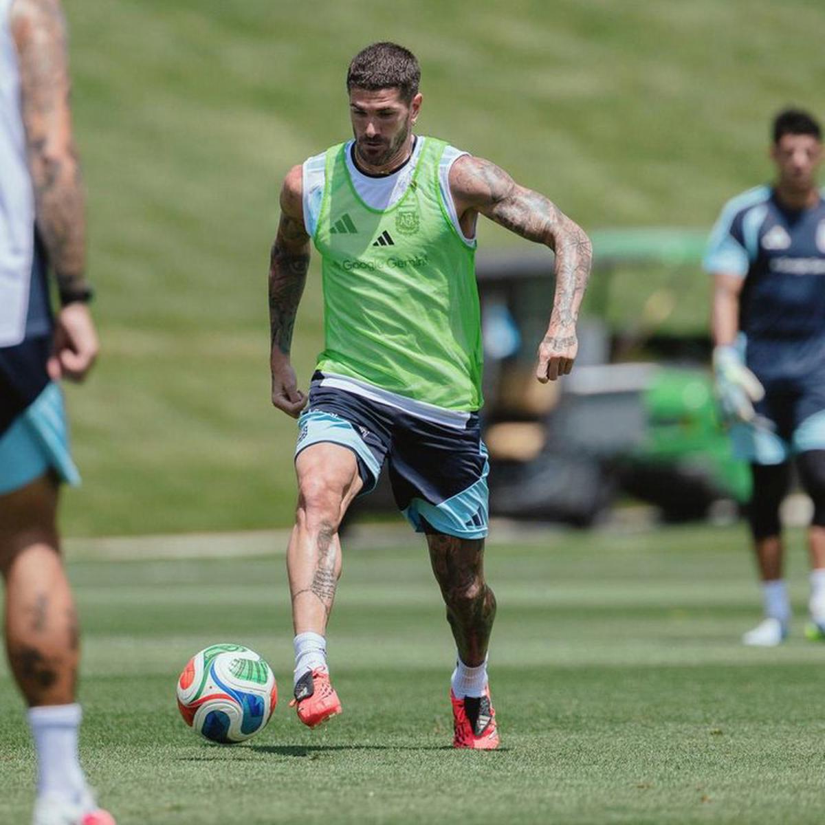 Rodrigo de Paul estará desde el inicio.