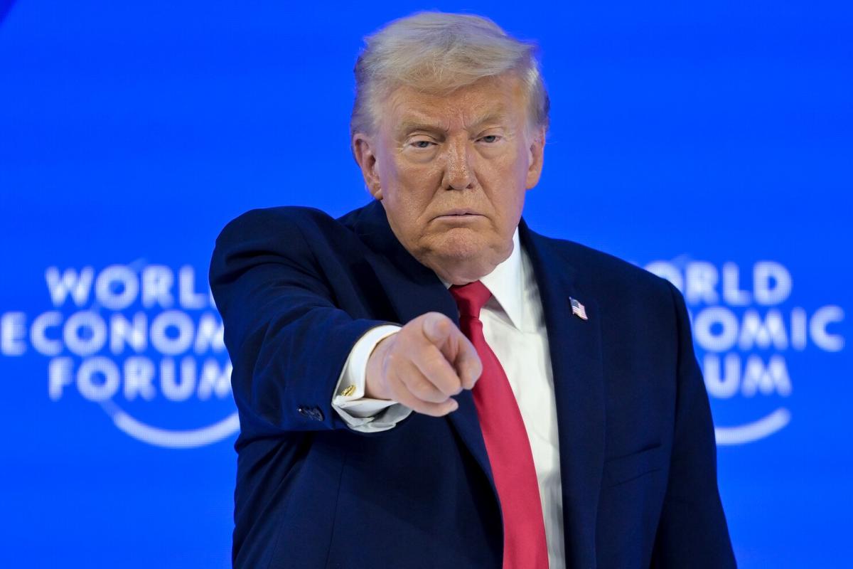 Trump presenta su Junta de Paz en Davos mientras se cuestiona el liderazgo de EEUU