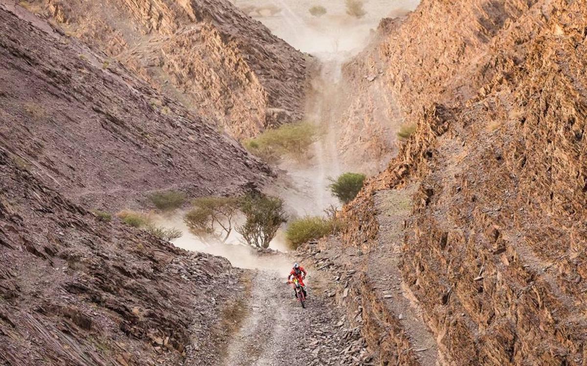 Sanders brilló en 400 kms. rigurosísimos y se subió a la punta del Dakar 2026