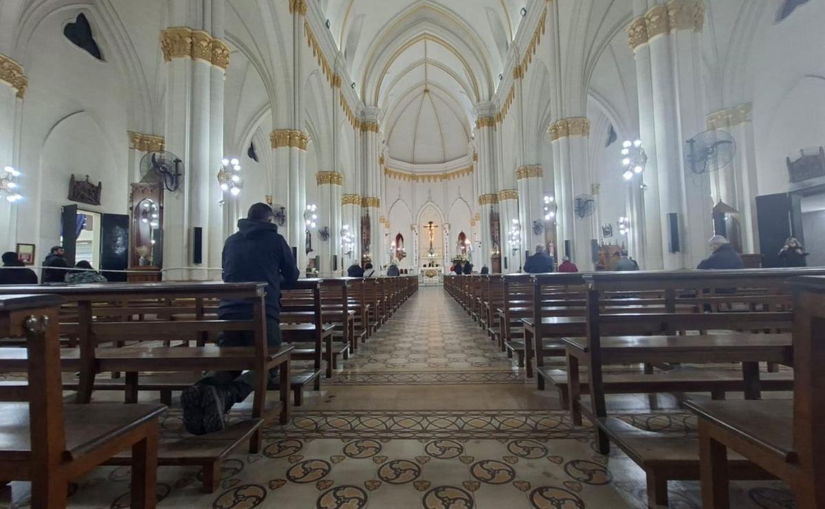 Rosario celebra San Cayetano.