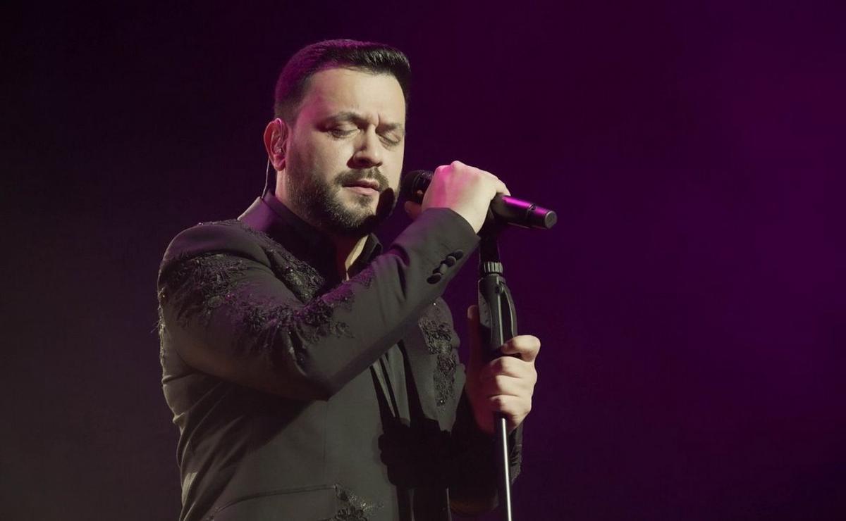 Lucas Sugo, cantante uruguayo.