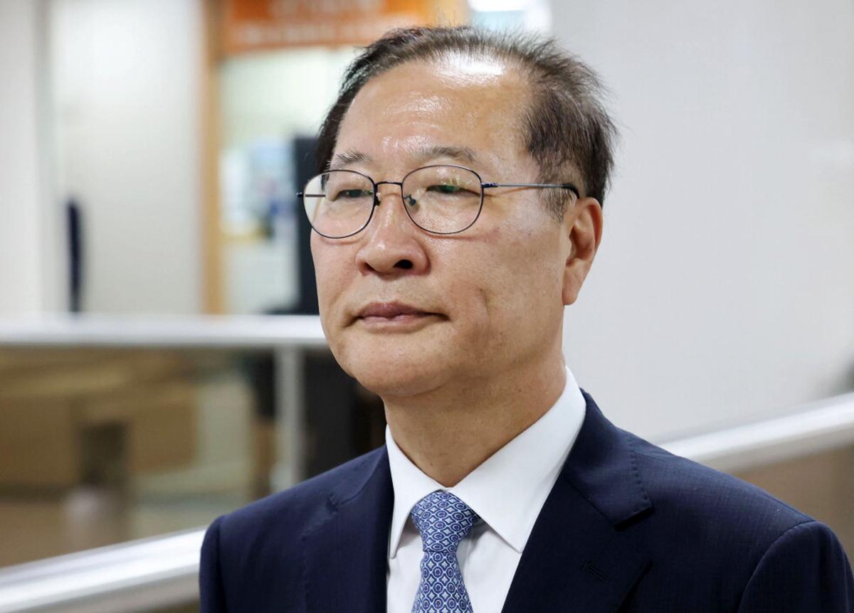 El exministro surcoreano de Justicia es condenado a 25 años de prisión por imponer la ley marcial