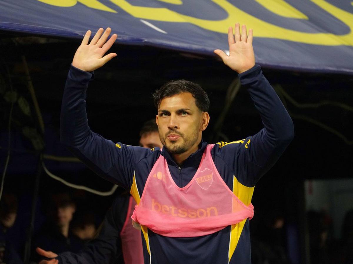 Leandro Paredes, mediocampista de Boca, despidió a Miguel Ángel Russo tras su fallecimiento. (FOTO: MARIANO SANCHEZ /NA)