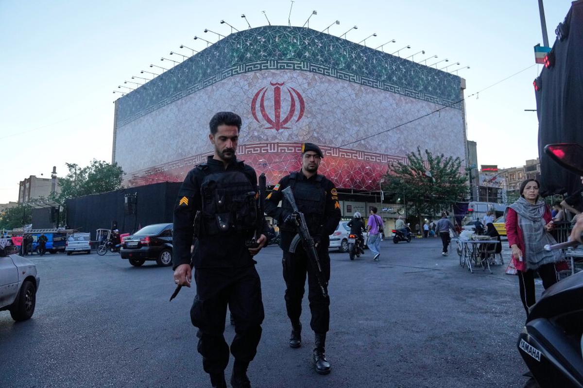 Historia del programa nuclear de Irán y tensiones con EE.UU., luego de llegar a acuerdo provisional