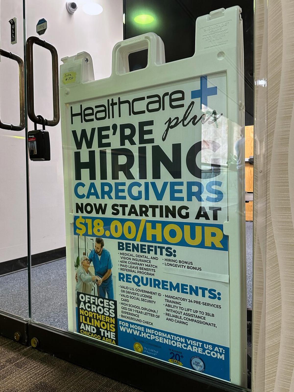 Bajan levemente solicitudes de beneficios por desempleo en EEUU