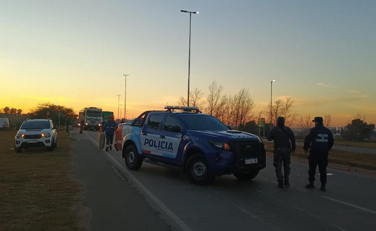 Choque y vuelco en Cördoba.
