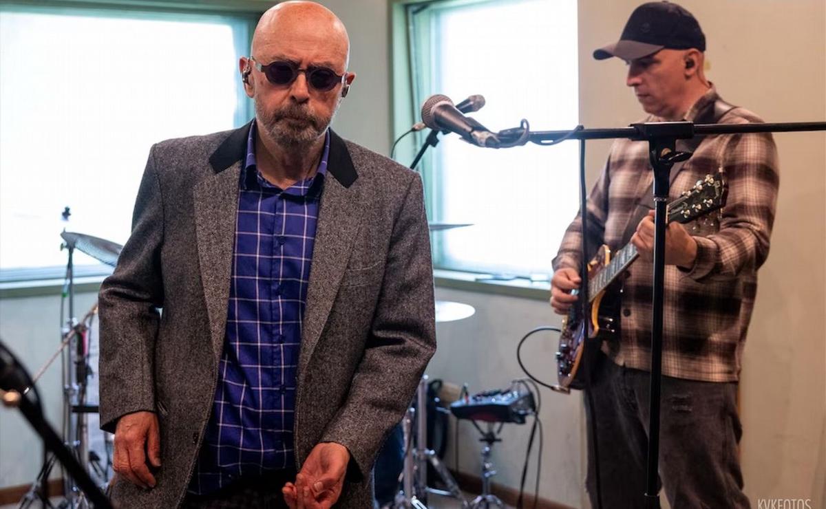 Las fotos del Indio Solari de regreso en el estudio.