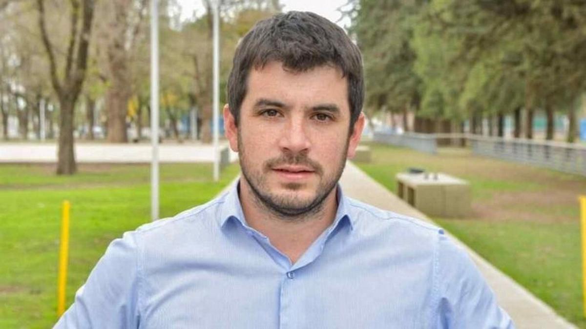 Leonel Chiarella asume un desafío clave para la UCR