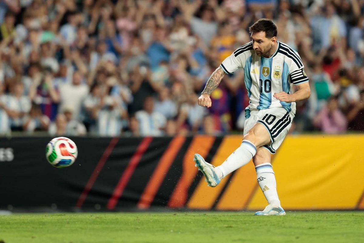 Messi va nuevamente por la gloria con la Selección argentina.