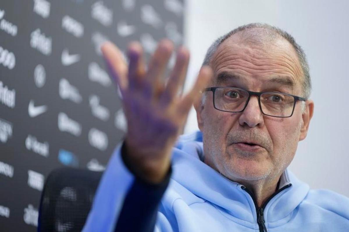 Marcelo Bielsa, entrenador de la Selección uruguaya.