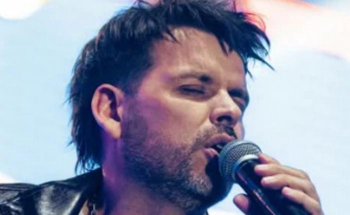Nico Sattler se descompensó y Q’ Lokura suspendió su baile en la Plaza de la Música