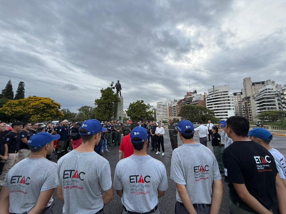 Córdoba envía brigadistas para combatir el fuego en el sur.