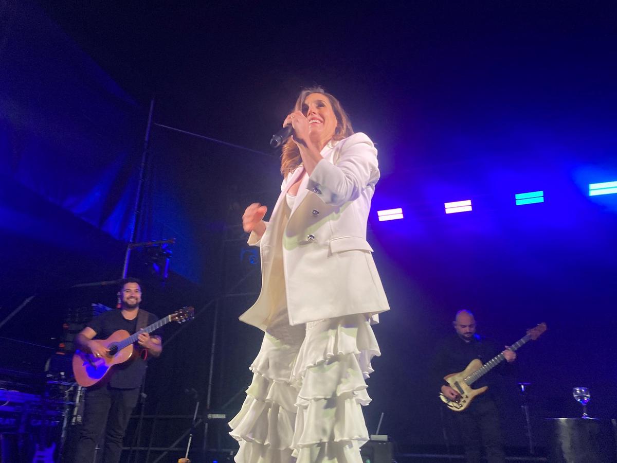 FOTO: Soledad Pastorutti, anfitriona del Festival Nacional de la Soja de Arequito.