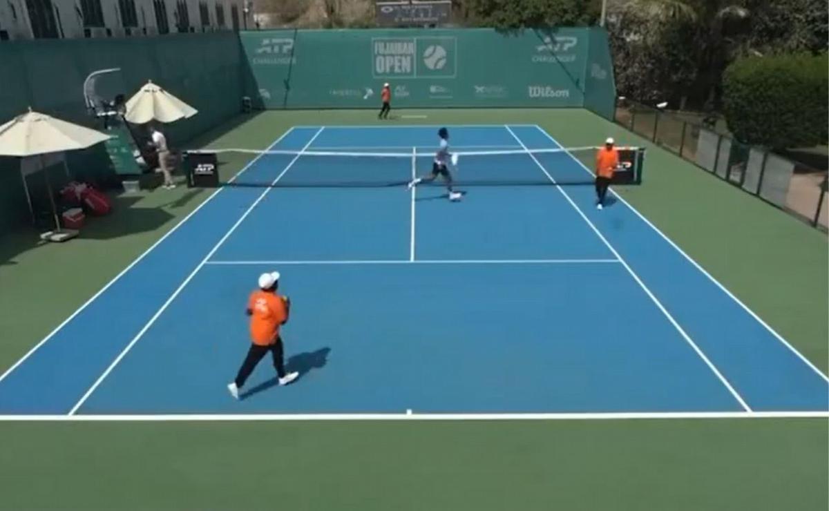 Se suspendió un partido de tenis en Fujairah. (Captura)
