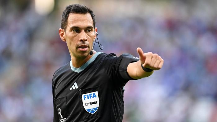 Árbitros argentinos Falcón Pérez y Tello, protagonistas en el Mundial 2026