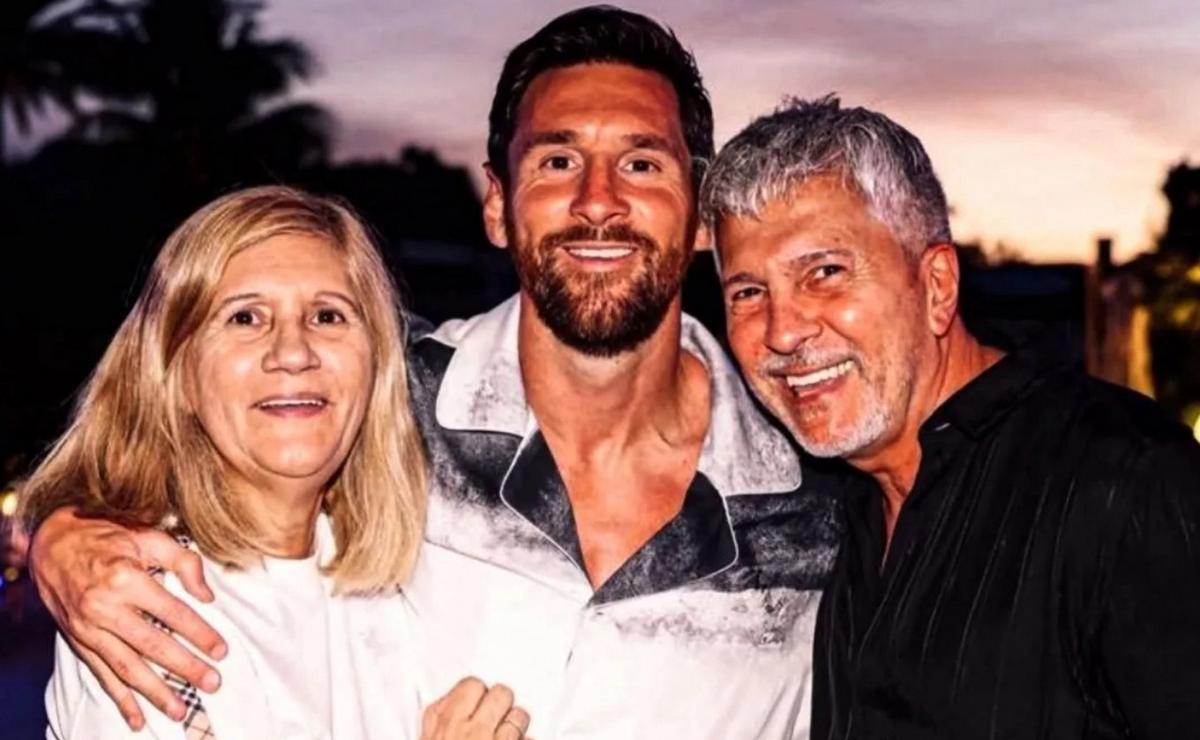 Celia Cuccitini, Lionel Messi y Jorge Messi.
