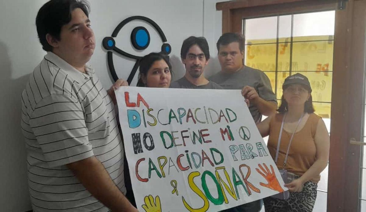 FOTO: Prestadores de discapacidad denuncian desfinanciamiento de los aranceles 