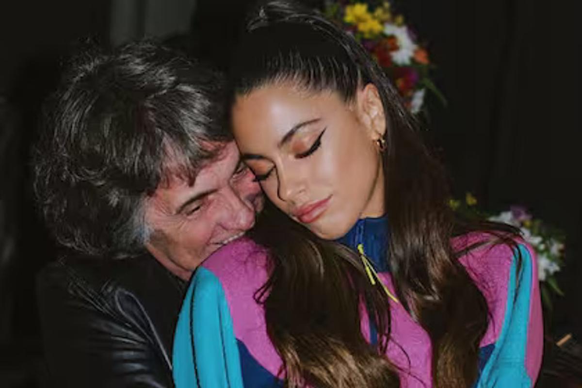 Alejandro Stoessel y Tini Stoessel.