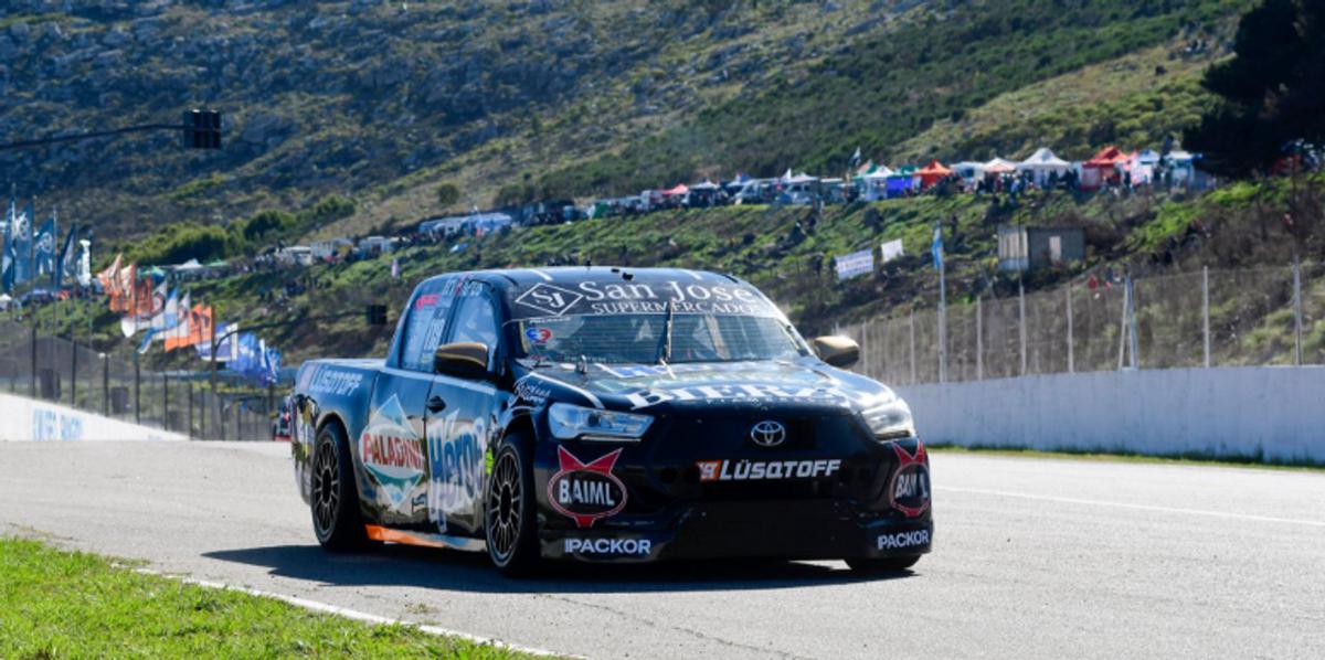 El piloto Hernán Palazzo se quedó con la final del TC Pick Up en Balcarce.