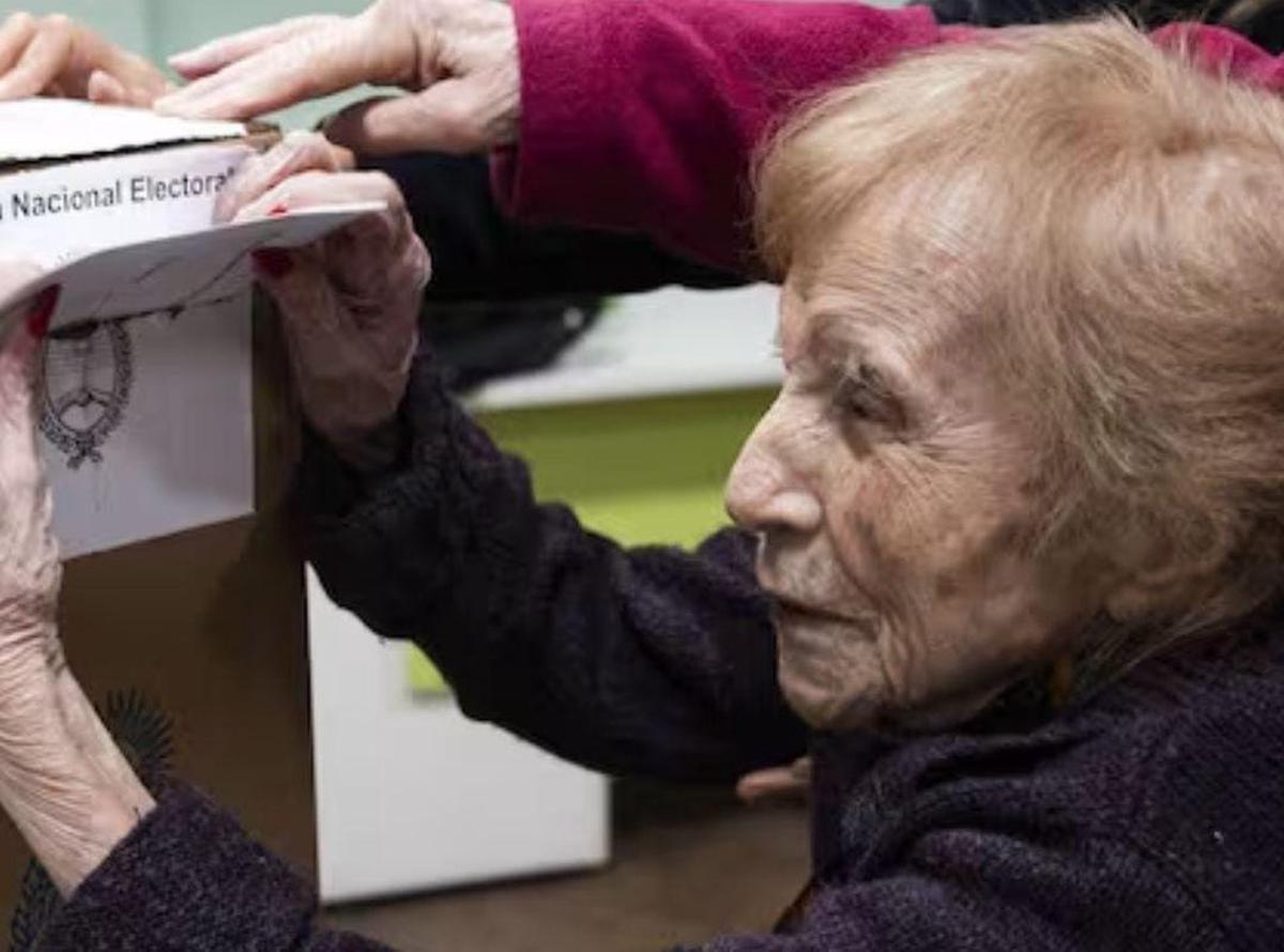 Rosa Micaela Puertas Quiroga celebra 114 años como la mujer más longeva de Argentina