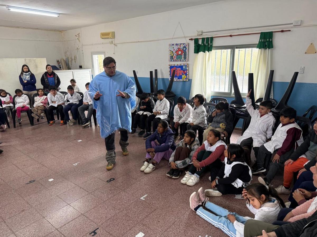 Valores: una cabalgata educativa lleva el legado de San Martín por el interior de Córdoba