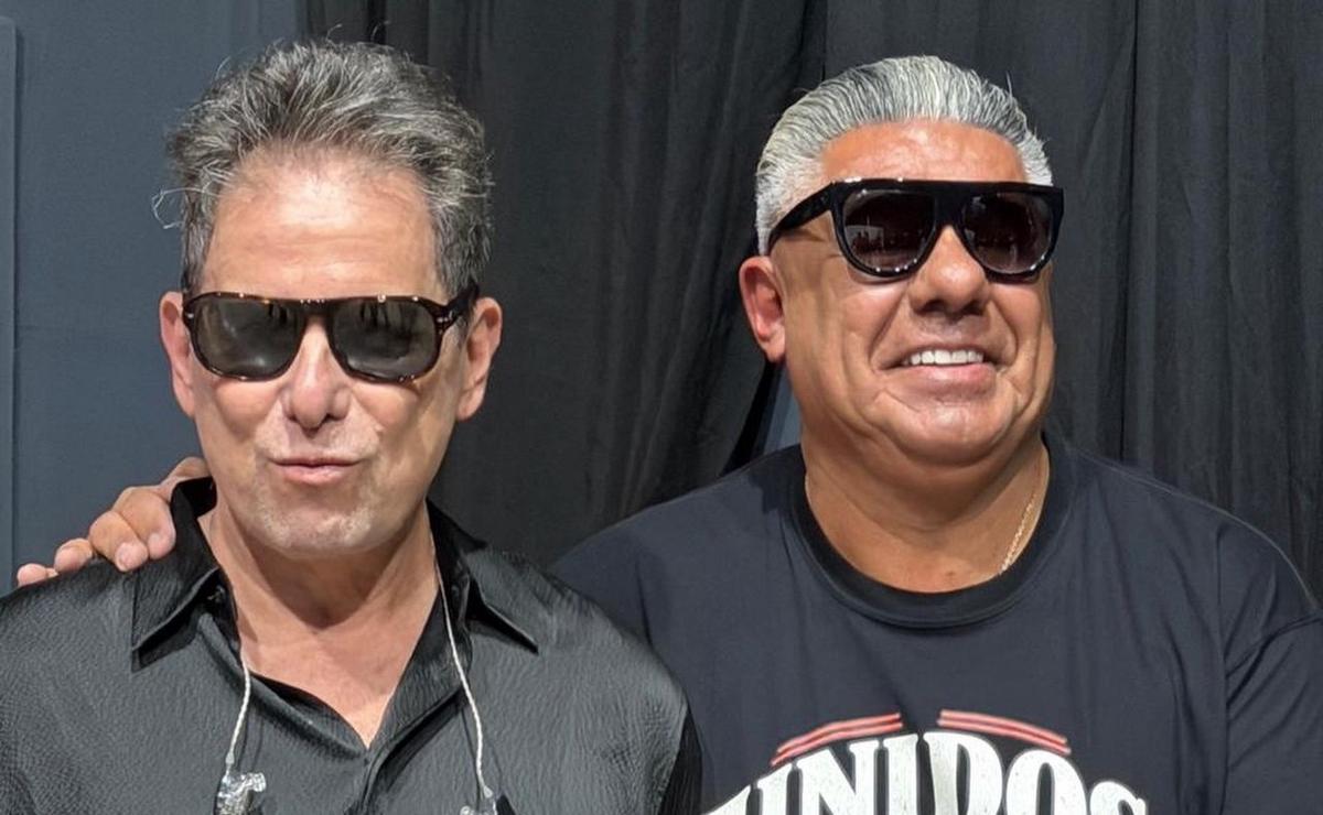 Chiqui Tapia junto a Calamaro.