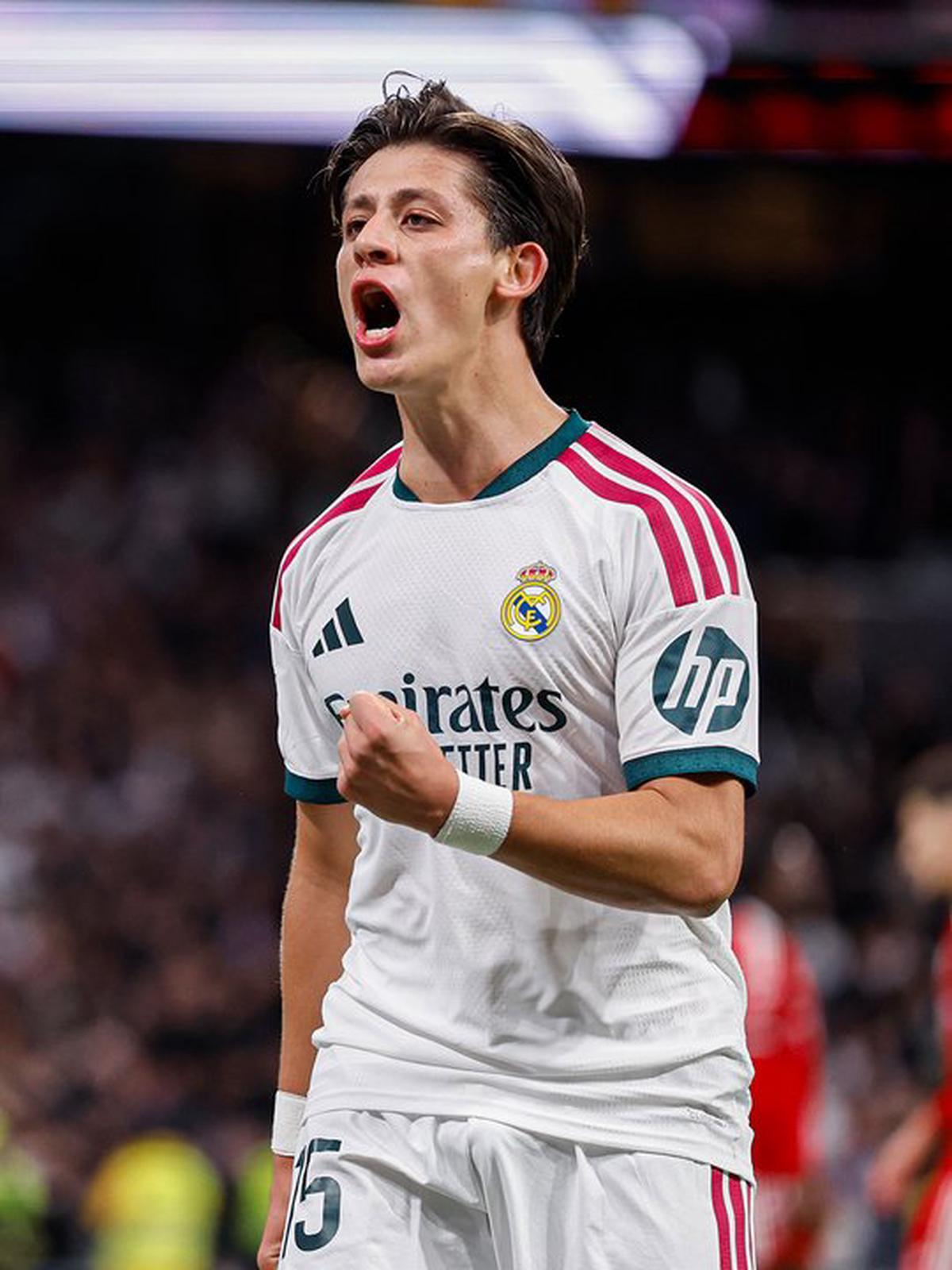 Arda Guler festeja el gol del 1-0 del Real Madrid.